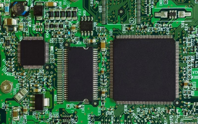 收購 [NXP] 芯片： 物聯(lián)網(wǎng)芯片、處理器 IC、汽車 MCU、砷化鎵 MMIC 放大器、觸摸傳感器