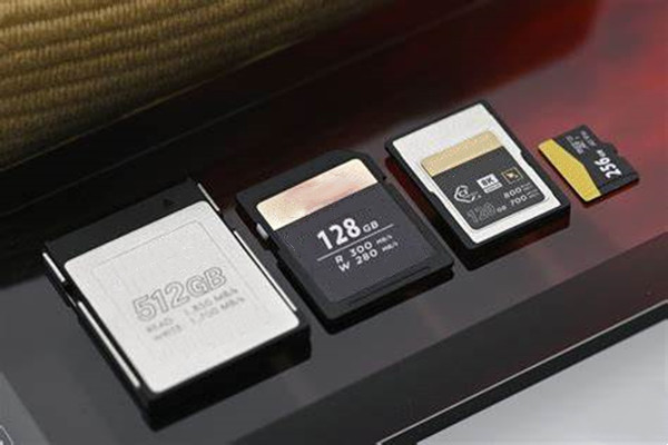 出售sandisk閃存卡，手機內(nèi)存卡：8Gb、16Gb、32Gb、64Gb、128Gb、256Gb