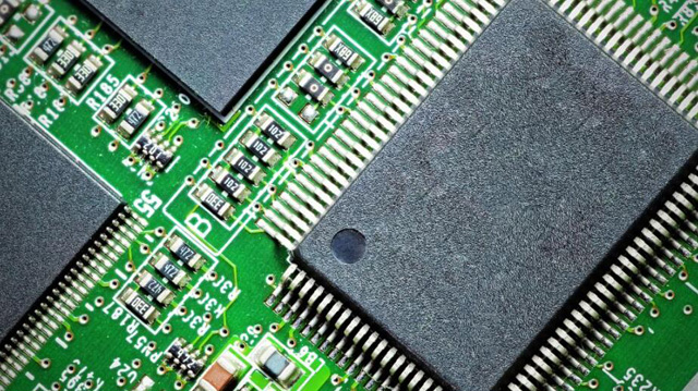 回收【Microchip】微波 MMIC 放大器、功率 MOSFET 晶體管、砷化鎵二極管、分立濾波器